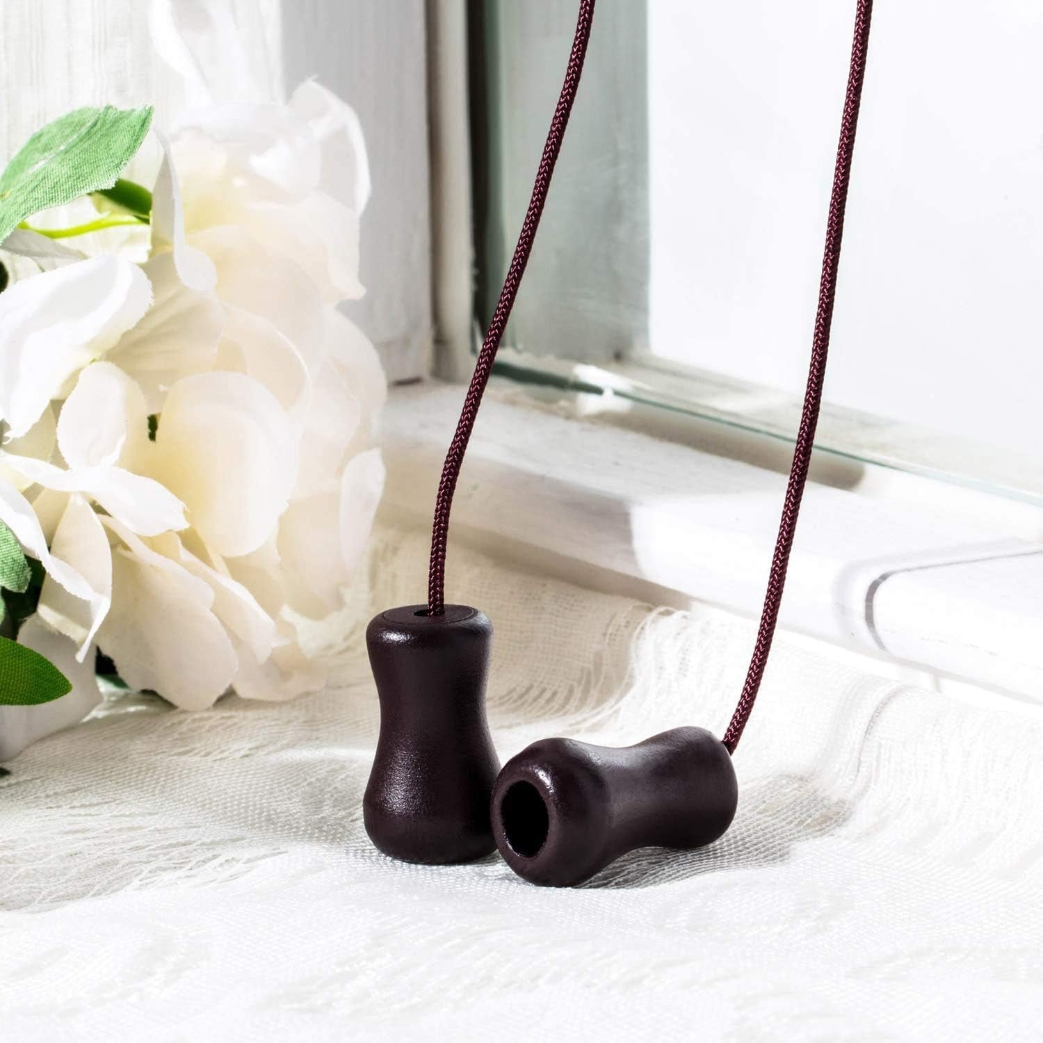 12 Pieces Blind Pull Cord Knobs Wood Cord Tassels Window Blinds Wood Cord Tassels Wooden Hanging Ball Pulls for Curtain Craft (Brown)